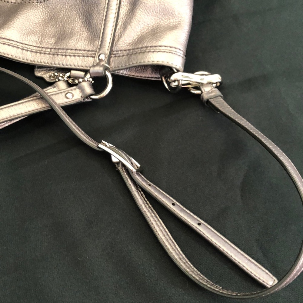 Lovely COACH grey/silver color shoulders Bag - Picture 12 of 15